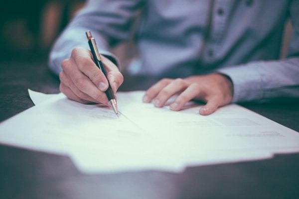 الترجمة المعتمدة